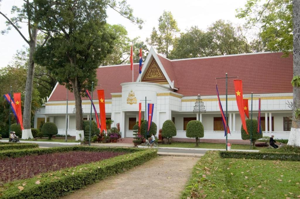 The Cyclo Siem Reap Hotel Esterno foto
