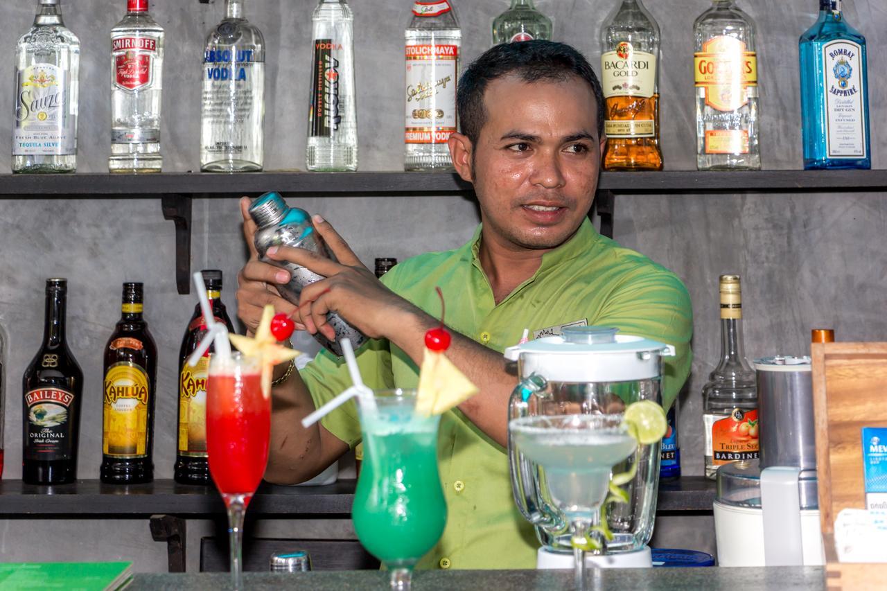 The Cyclo Siem Reap Hotel Esterno foto